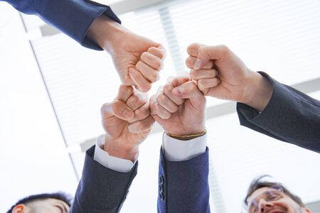 How Equity, Stock Options, and Incentives Attract Your First Key Team Member