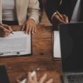 The Complete Beginner’s Guide to Product Sourcing for American Dropshippers: Strategies, Platforms, and Legal Must-Knows