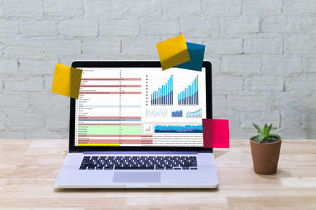 Tracking and Optimizing Cash Flow: Essential Tools and Techniques