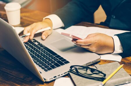 The Complete Guide to Dropshipping Digital Products in the US
