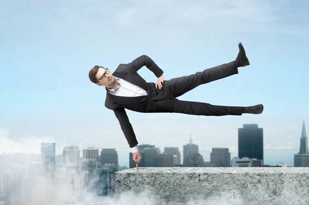 Entrepreneurial Case Studies: Risk-Taking Successes and Disasters in America